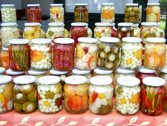 homemade-pickles-699992_640